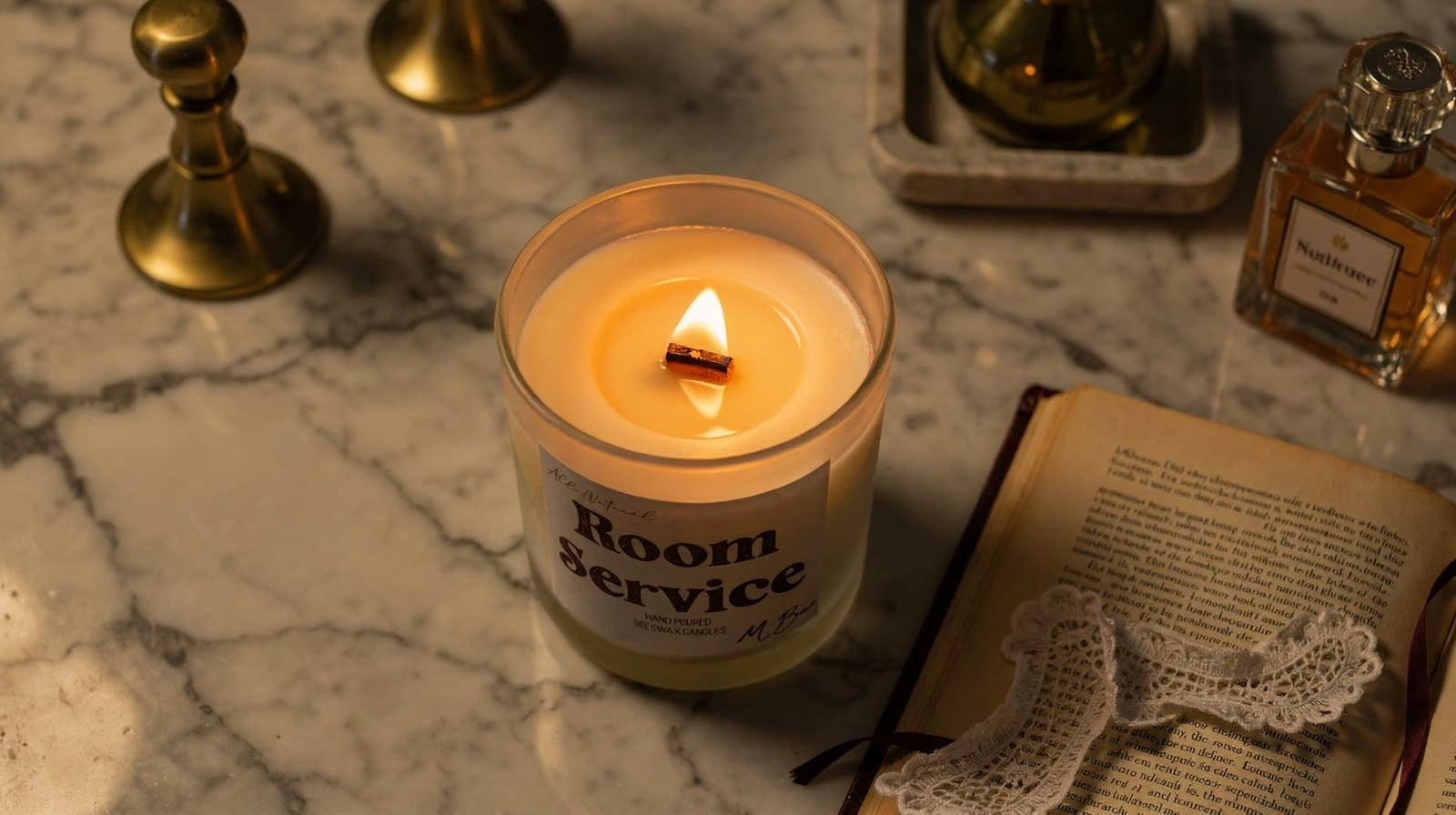 Best Candles for a Marble Primary Bathroom: 6 Picks That Actually Belong on Carrara - MBur Candle Co.
