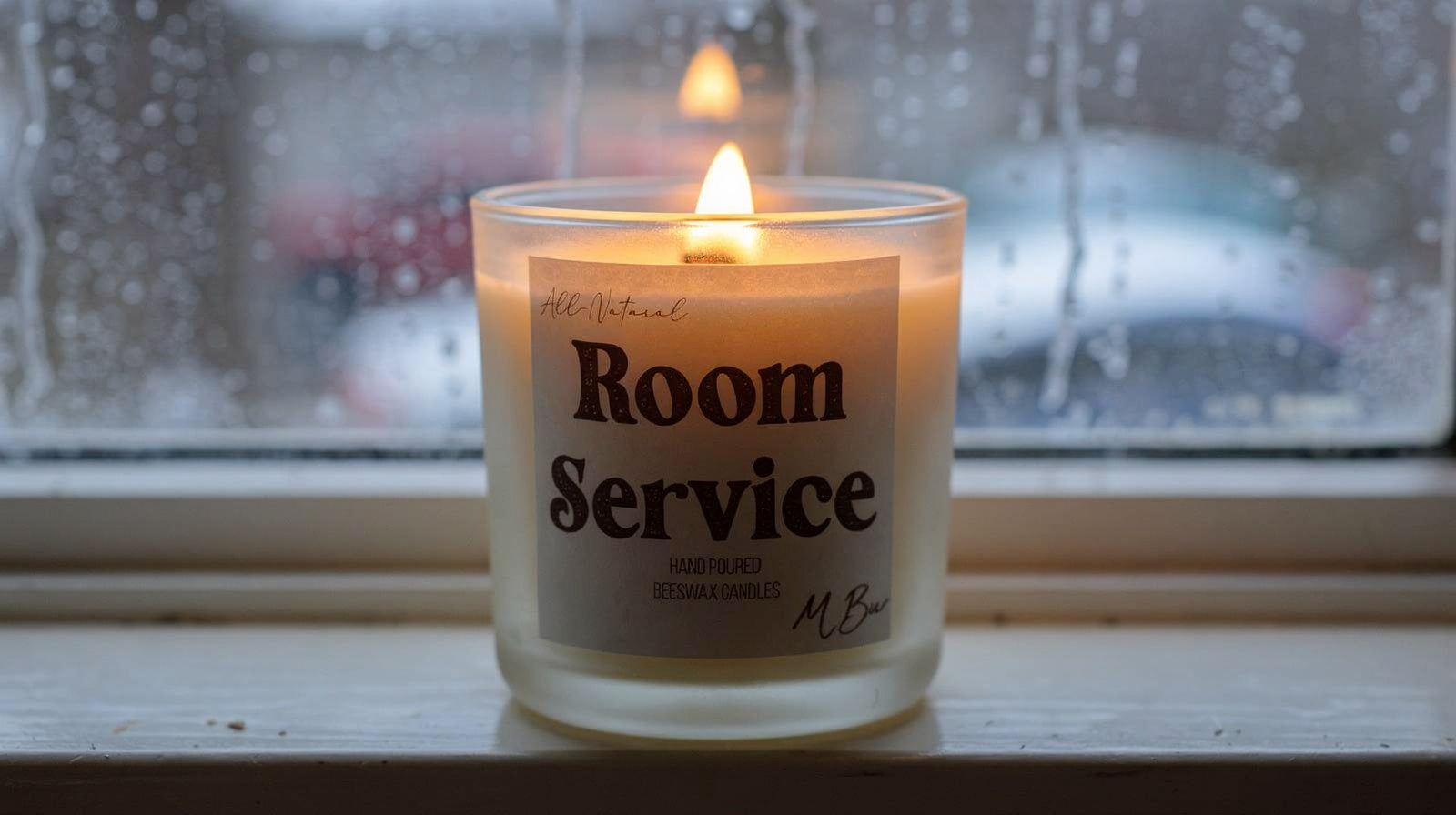 Candles That Remind You of Snow Days: 6 Cozy Scents for Winter Nostalgia - MBur Candle Co.