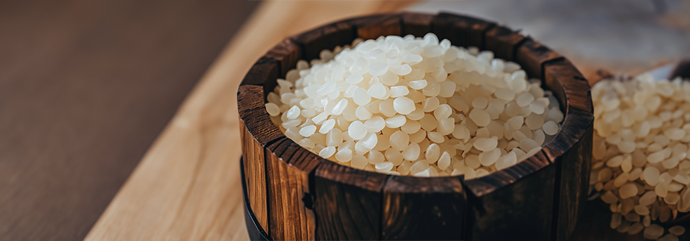 Where Does Beeswax Come From? From Hive to Candle