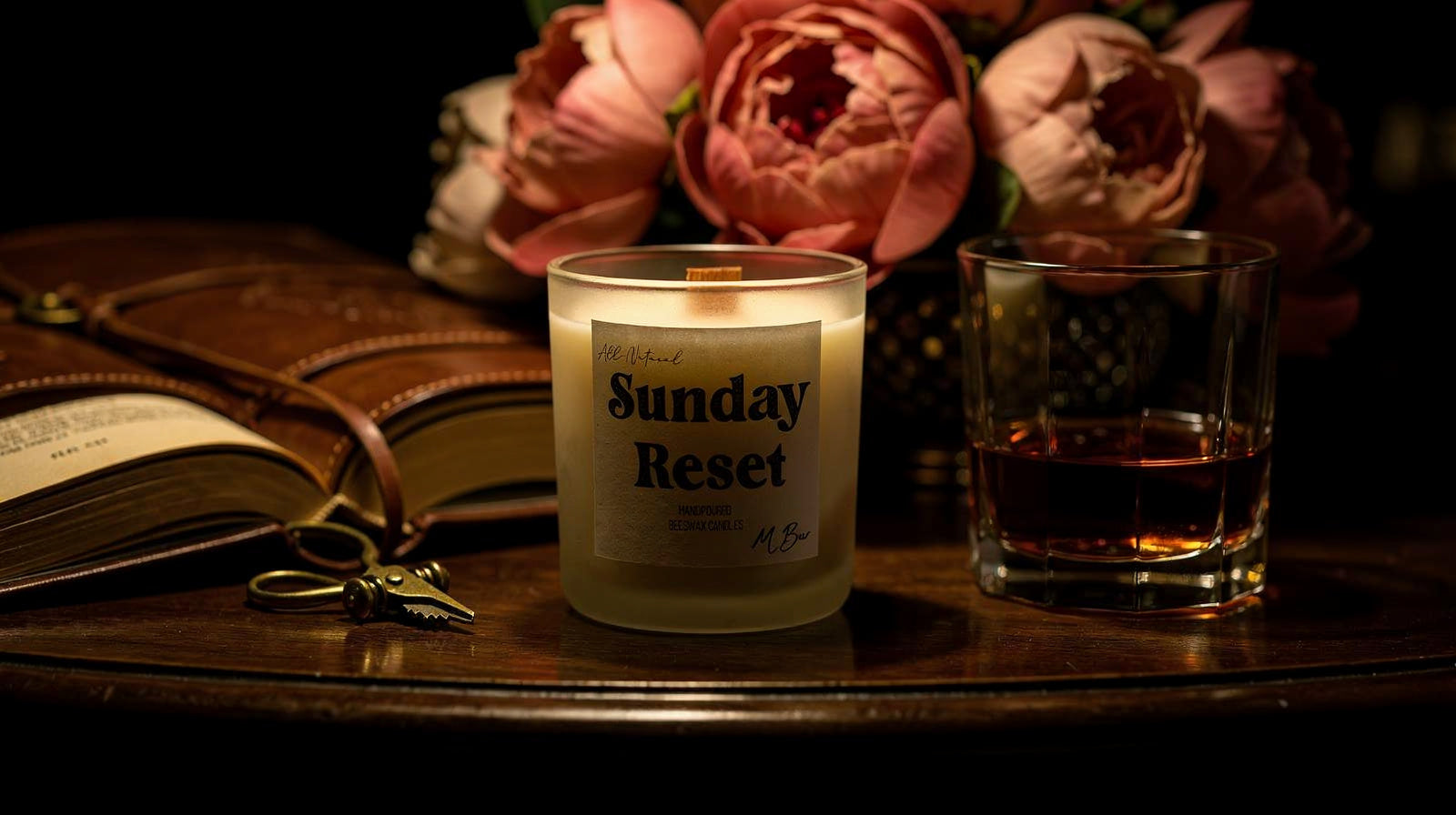 The 10 Best Candles That Smell Like a Whiskey Tasting Room - MBur Candle Co.